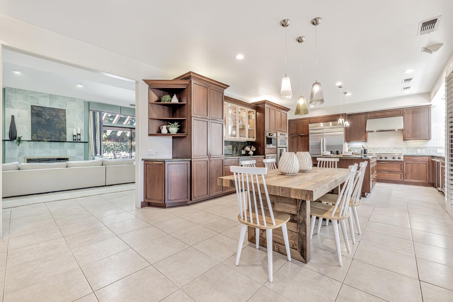 11570 Splitrock Court