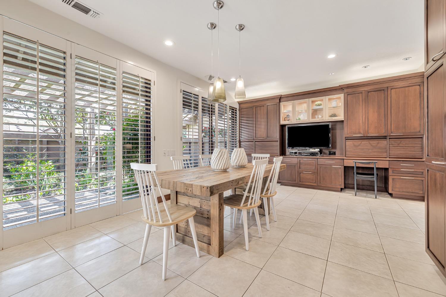 11570 Splitrock Court