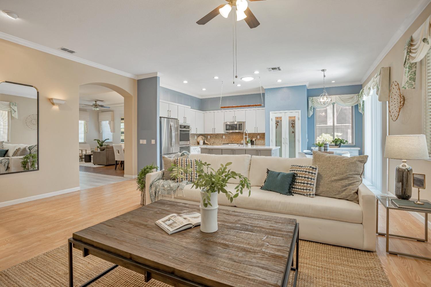 9505 Emerald Cove Lane