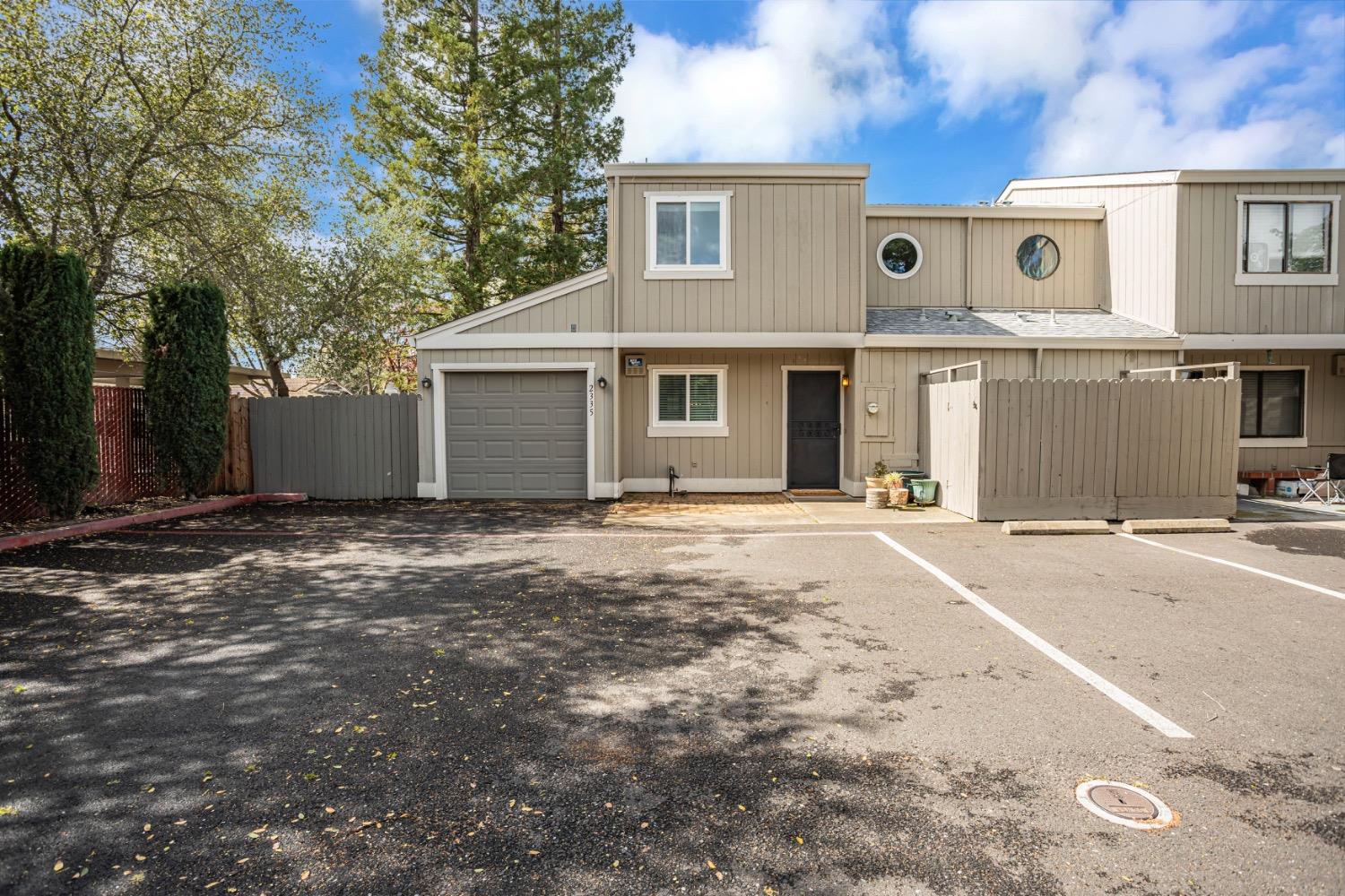 2335 Native Oak Lane