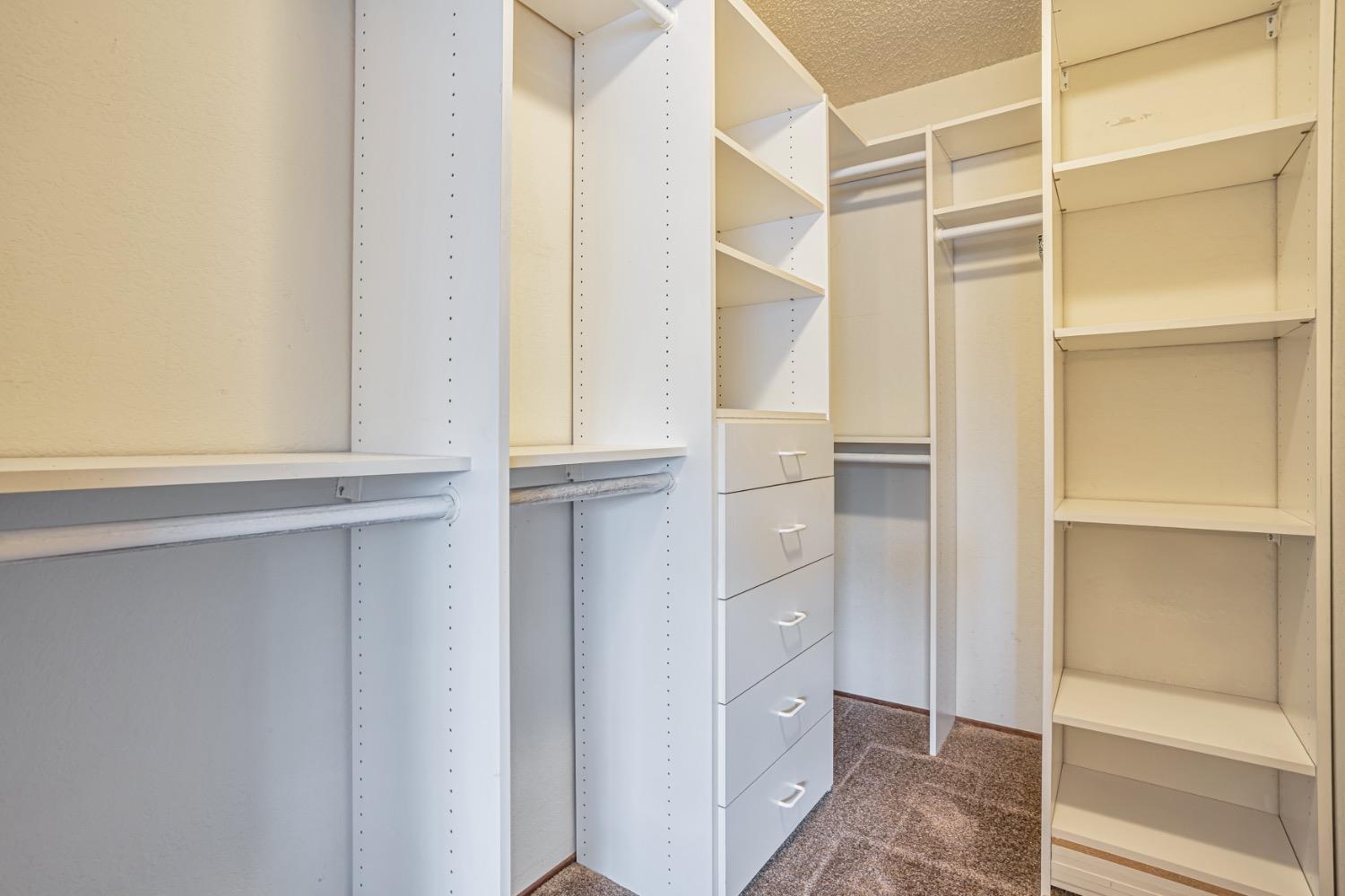 2335 Native Oak Lane