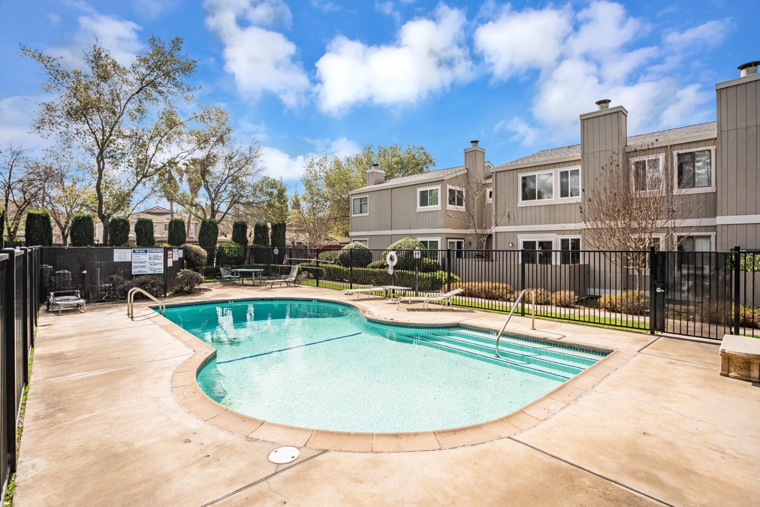 2335 Native Oak Lane