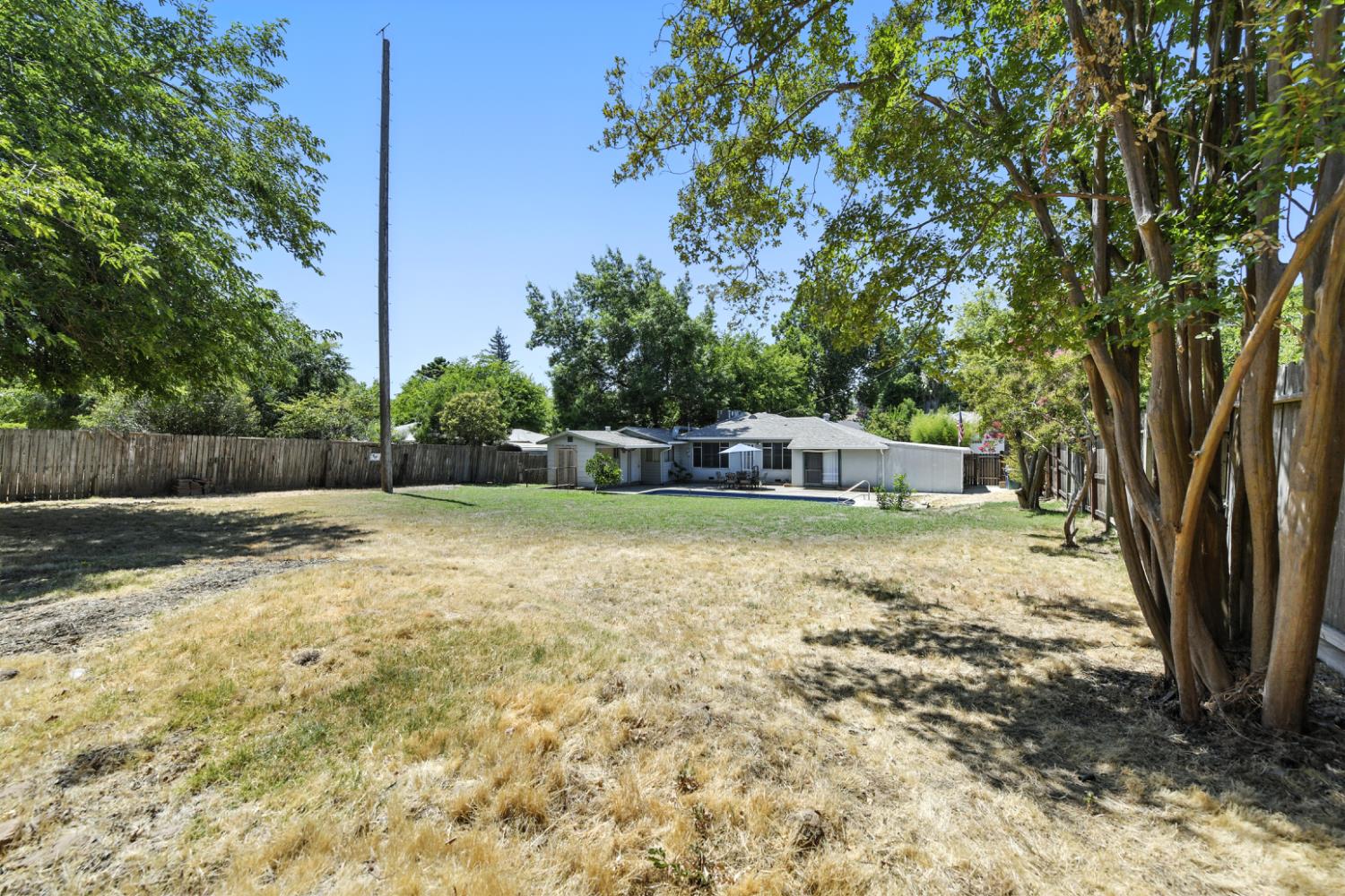 4724 Isabella Avenue