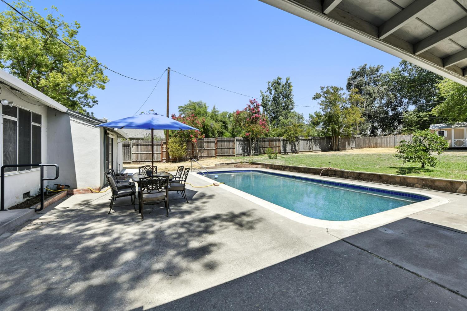 4724 Isabella Avenue