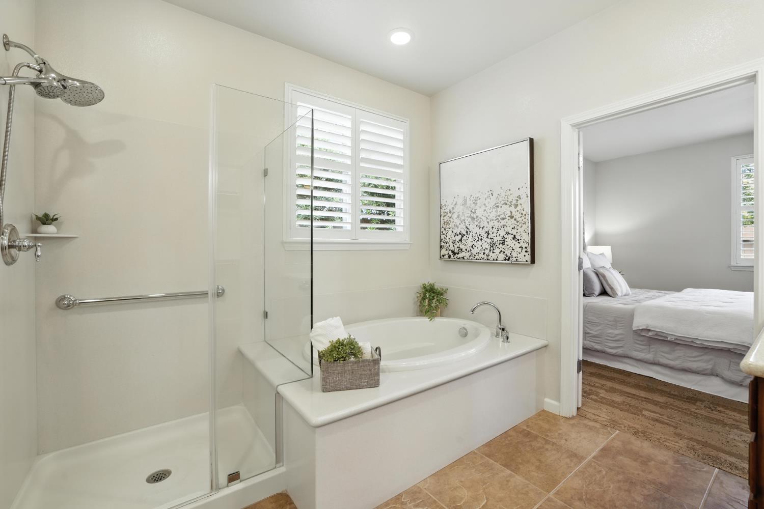 7617 Chatsworth Circle