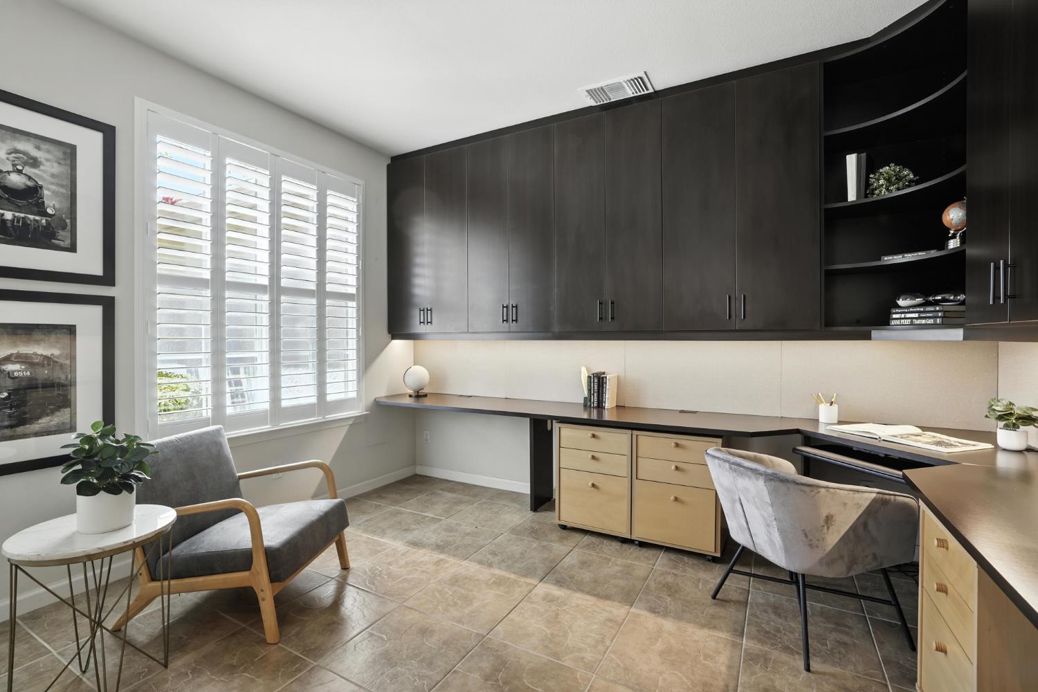 7617 Chatsworth Circle