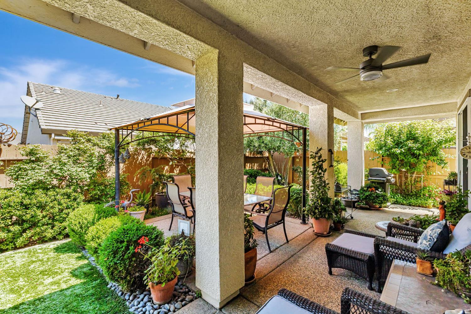 7617 Chatsworth Circle