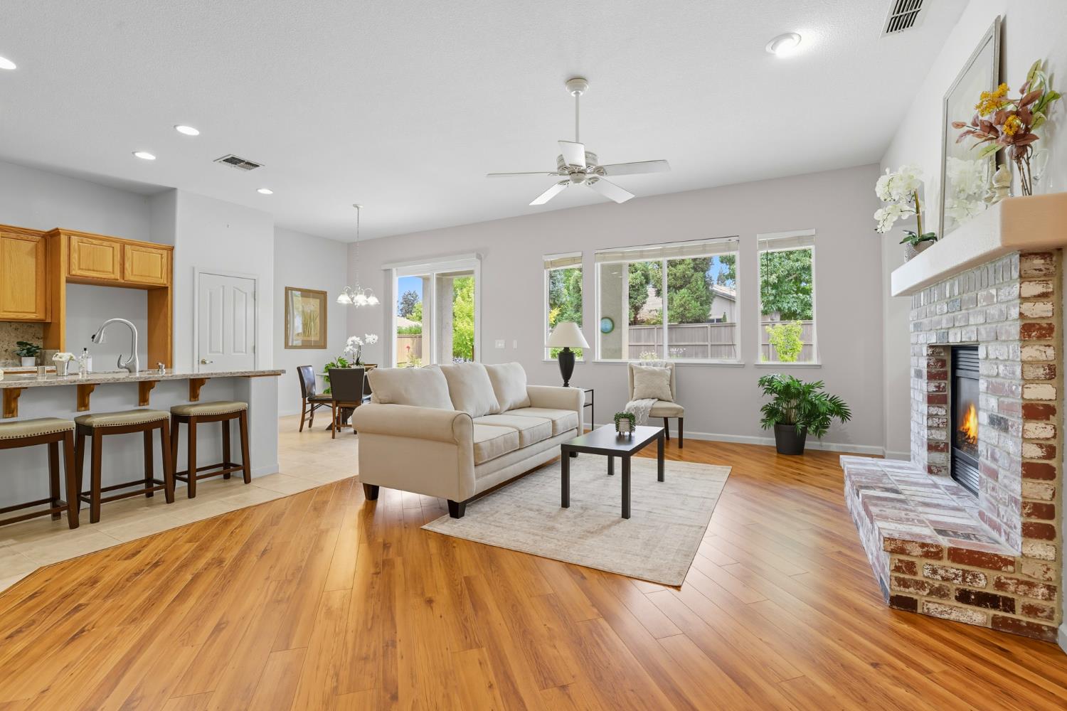 2720 Robinson Creek Lane