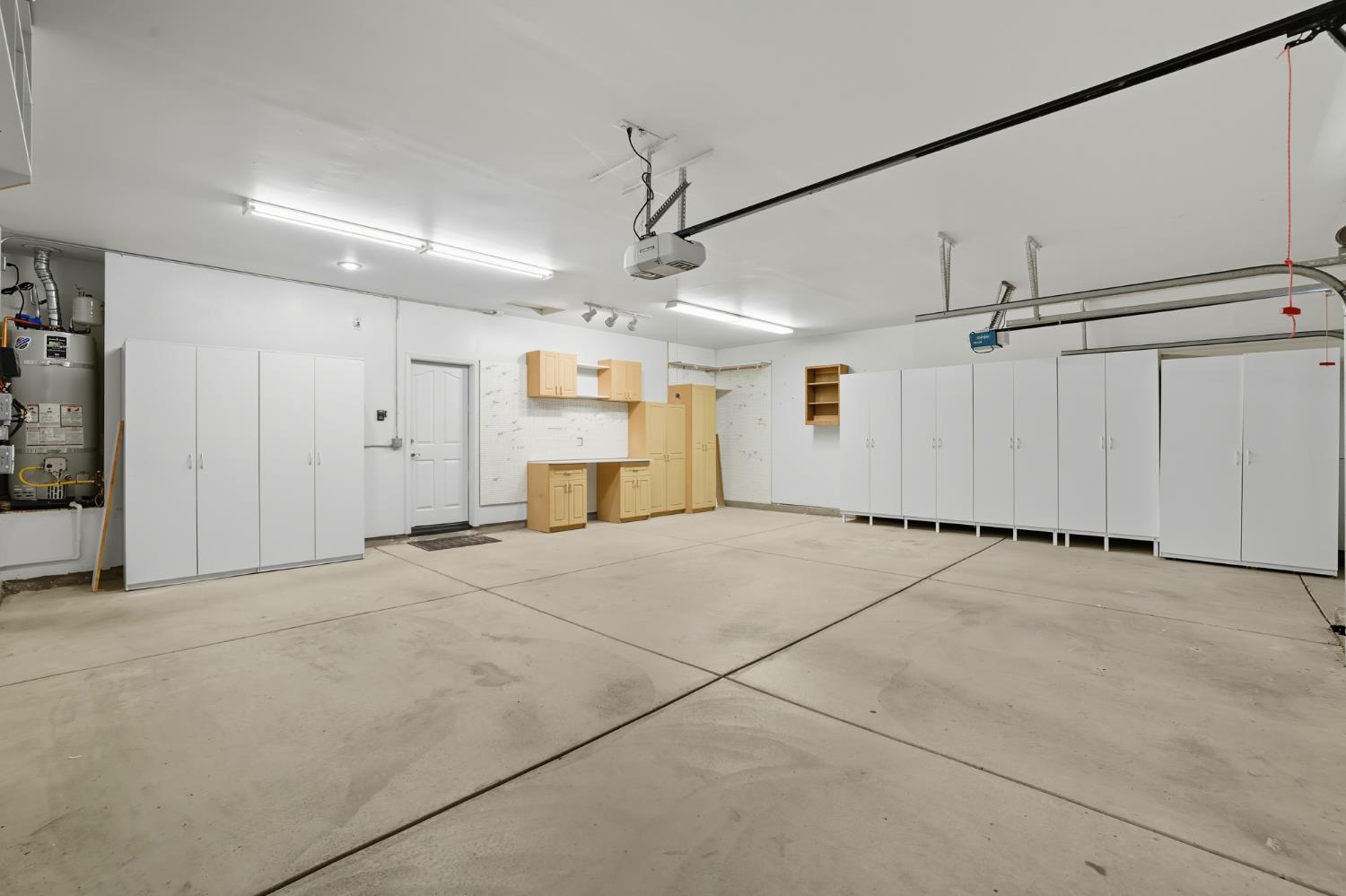 2720 Robinson Creek Lane