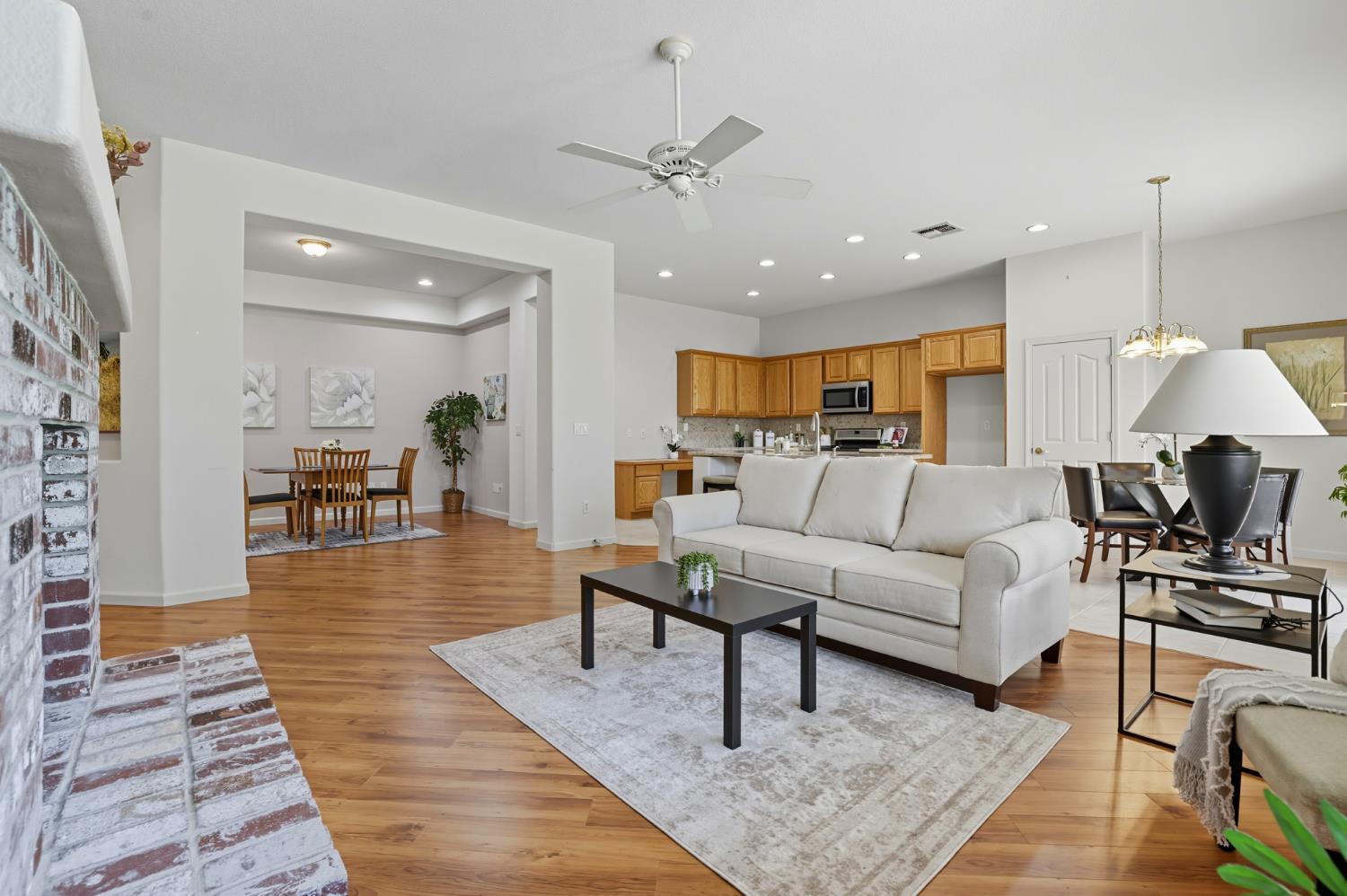 2720 Robinson Creek Lane