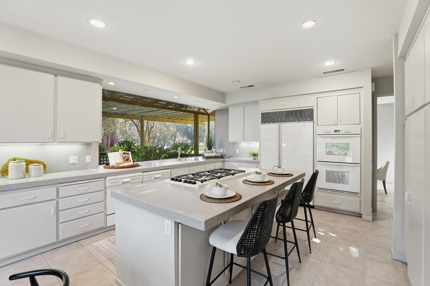 1957 Empire Oaks Court