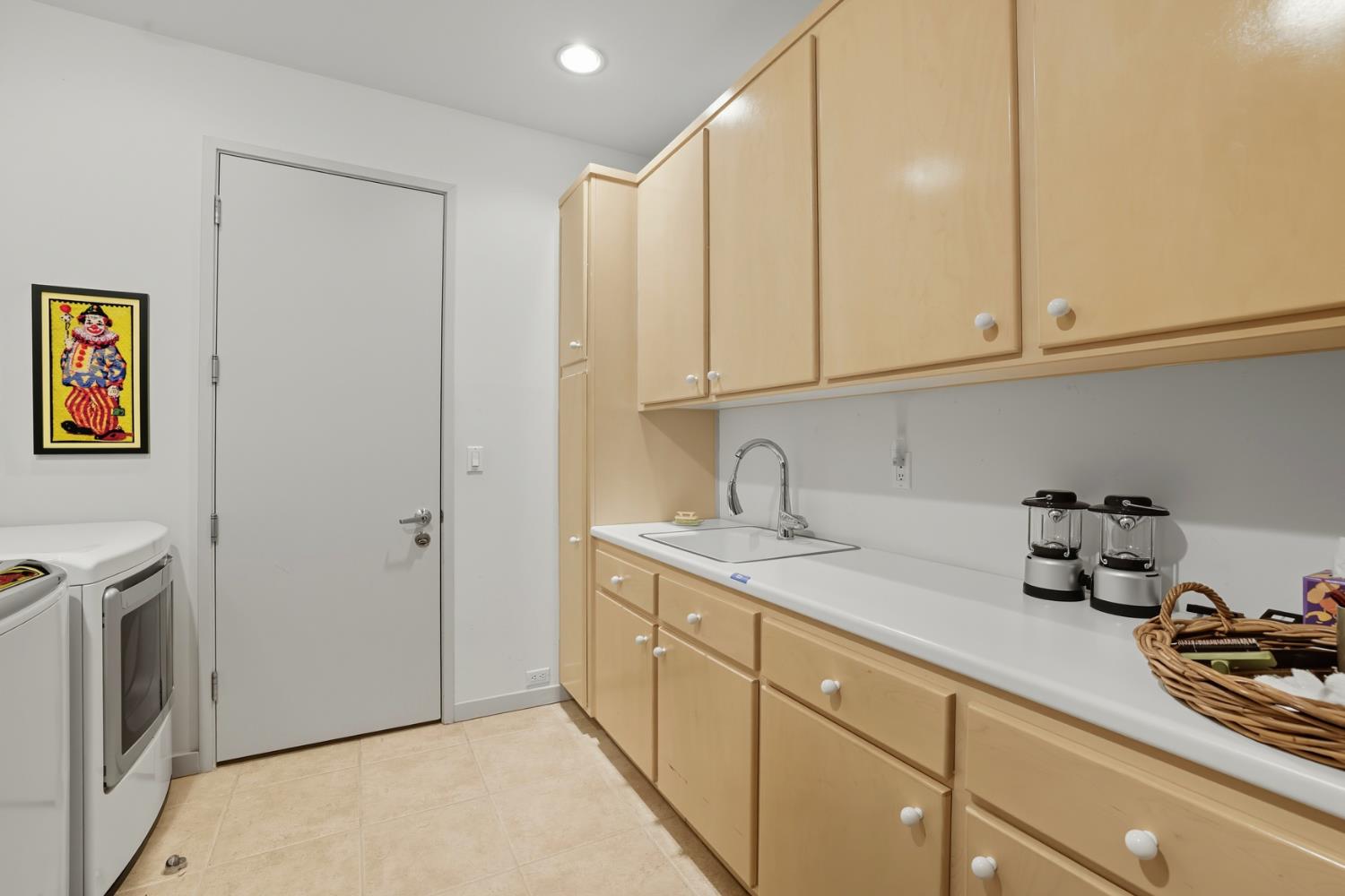 1957 Empire Oaks Court