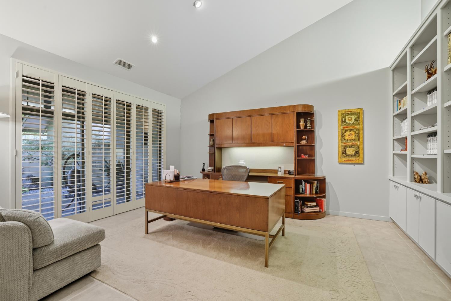 1957 Empire Oaks Court