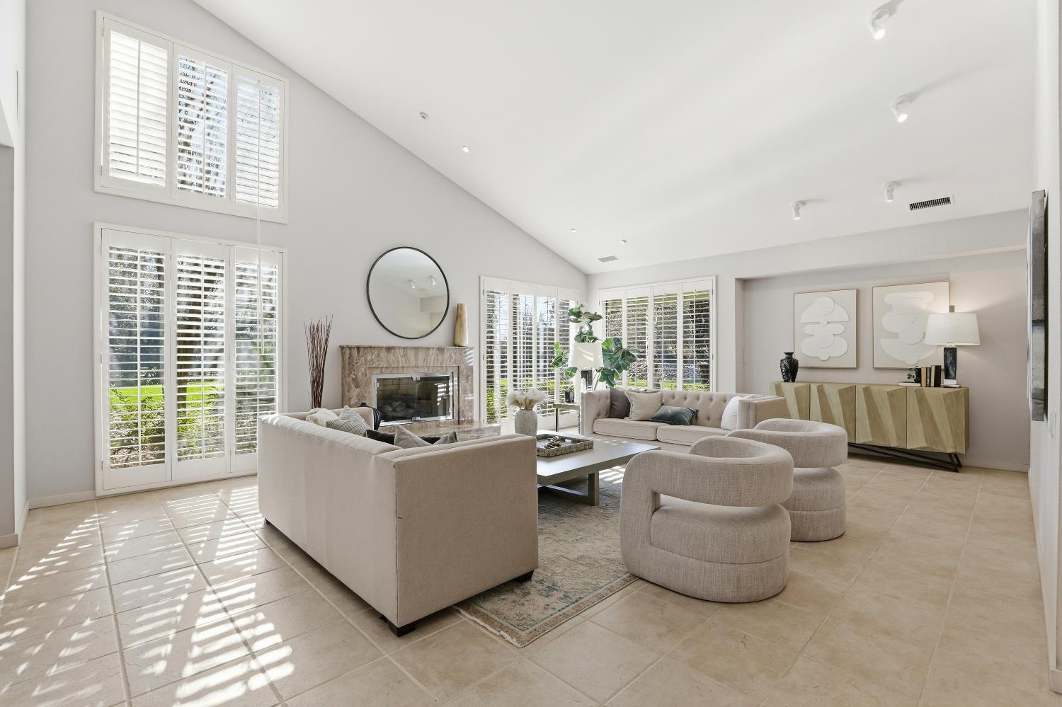 1957 Empire Oaks Court