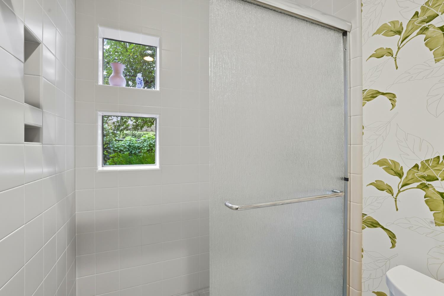 1957 Empire Oaks Court