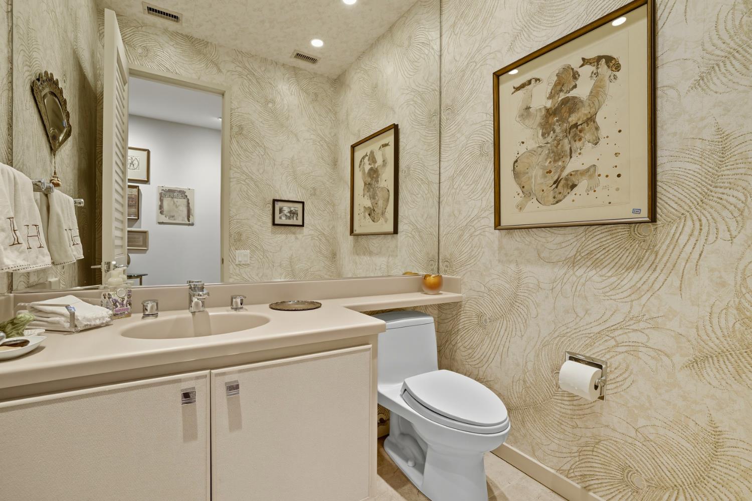 1957 Empire Oaks Court