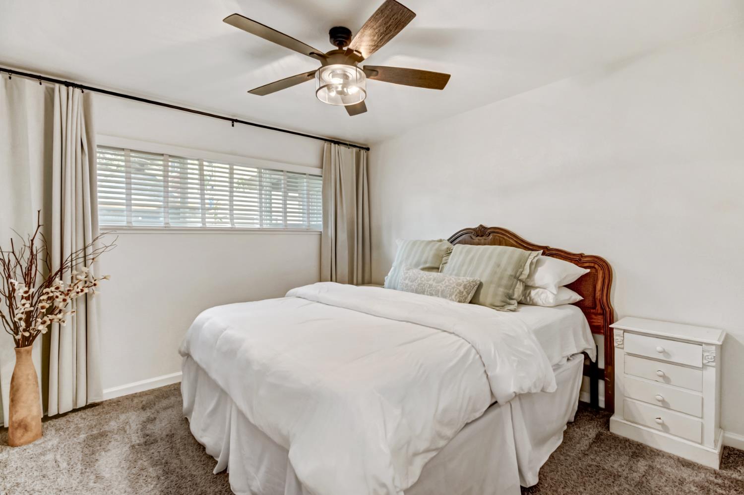 5097 Connecticut Drive 1