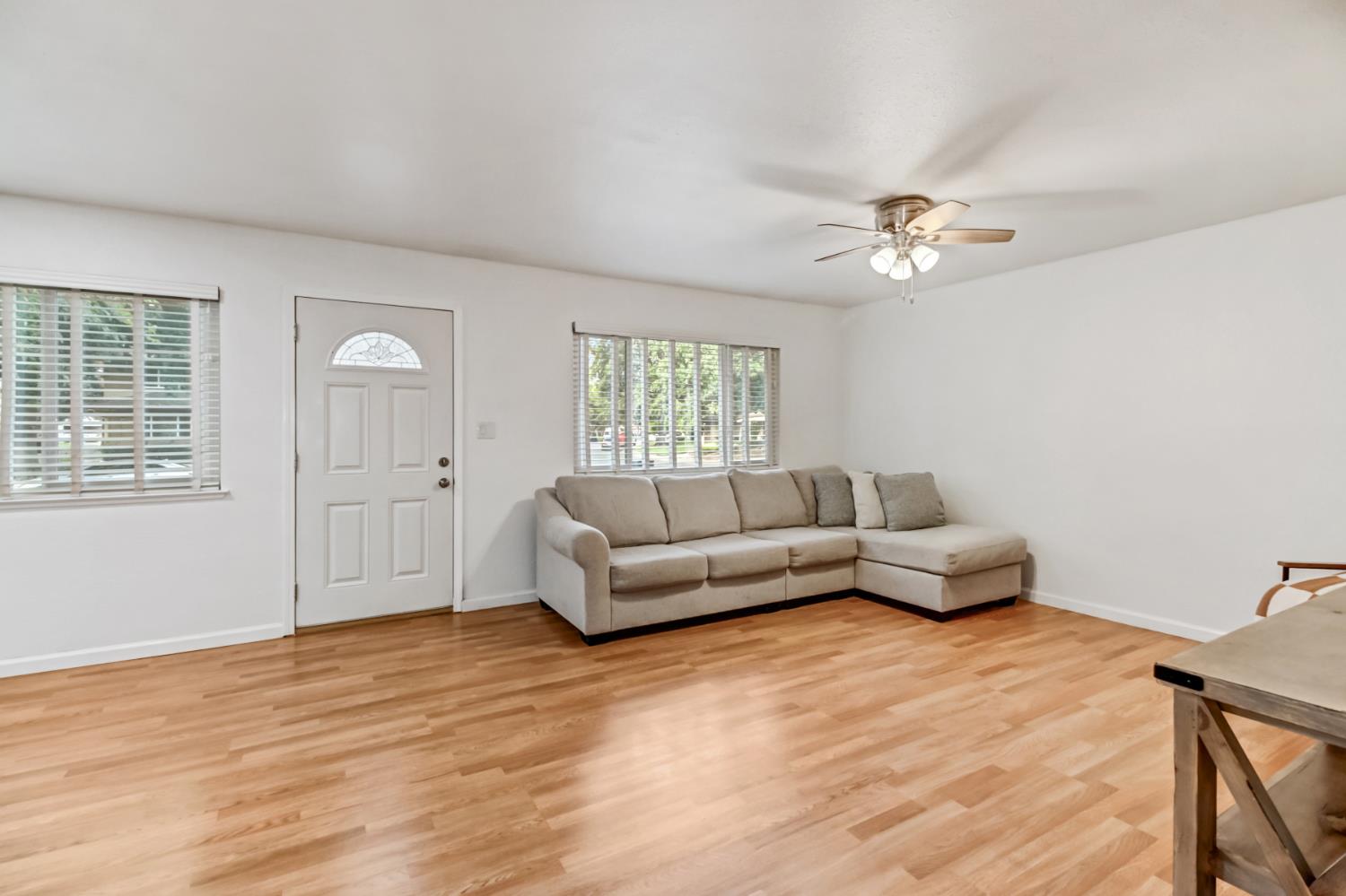 5097 Connecticut Drive 1