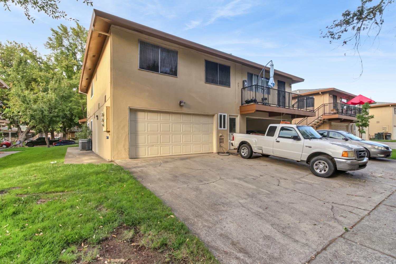 5097 Connecticut Drive 1