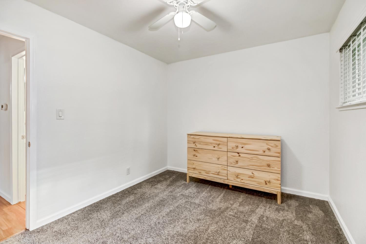 5097 Connecticut Drive 1