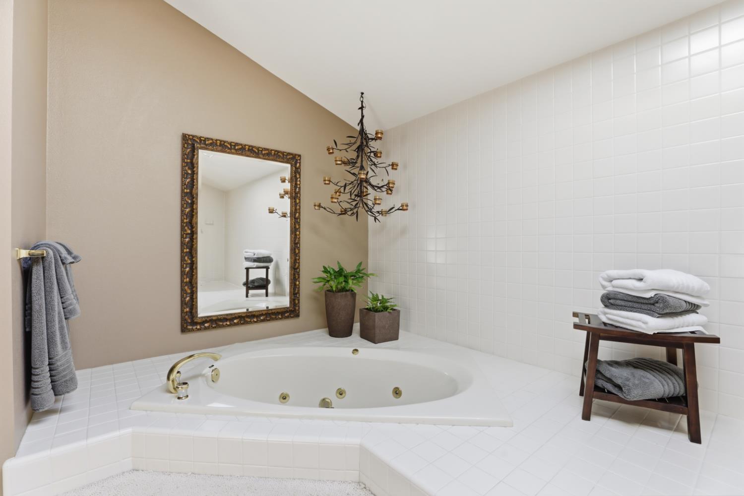 11575 Splitrock Court