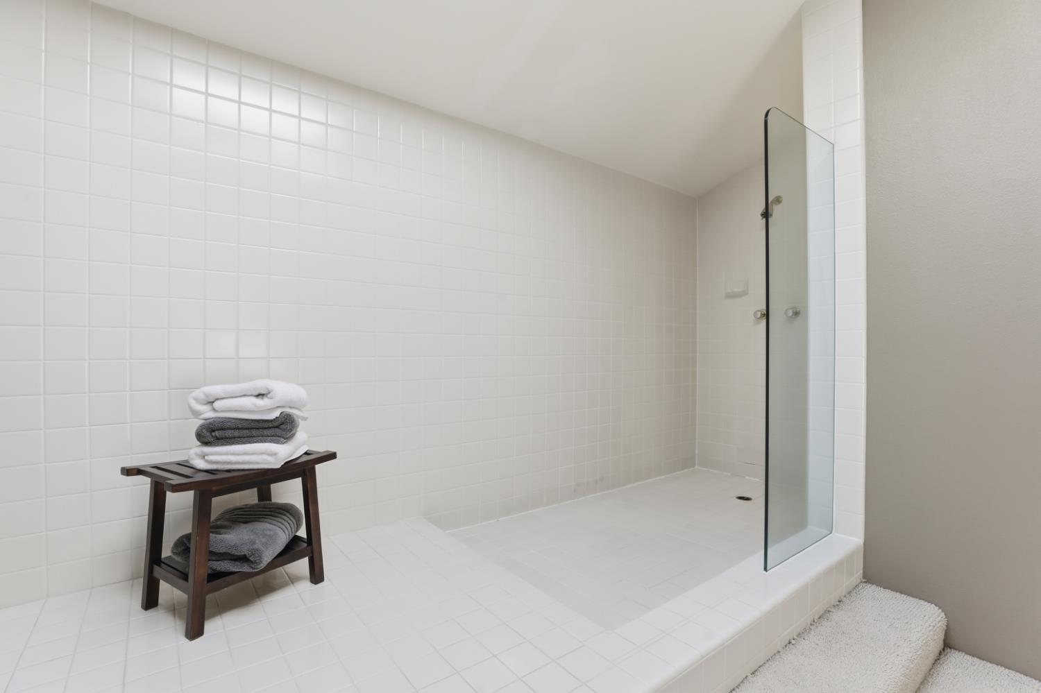 11575 Splitrock Court