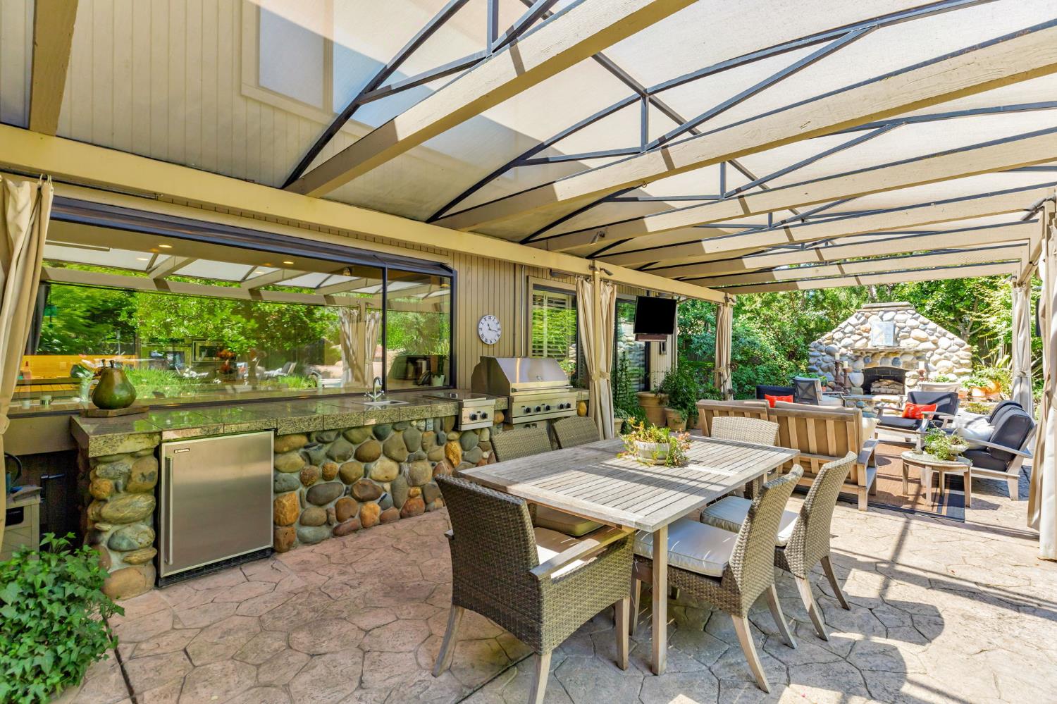 11575 Splitrock Court