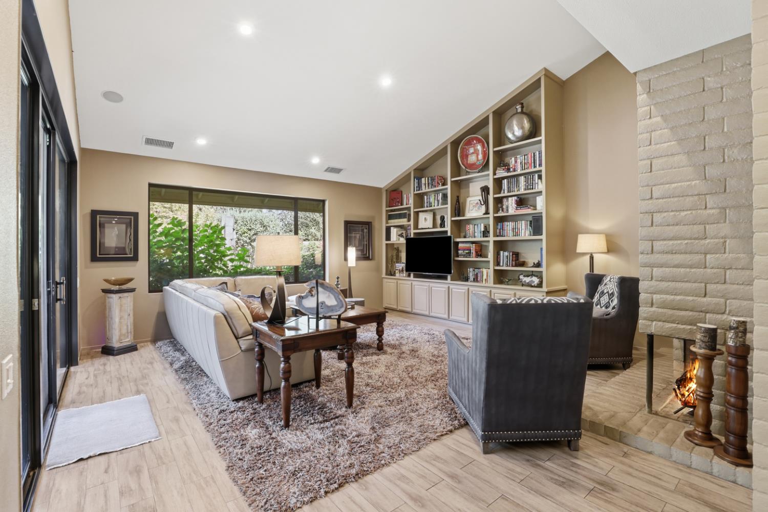 11575 Splitrock Court