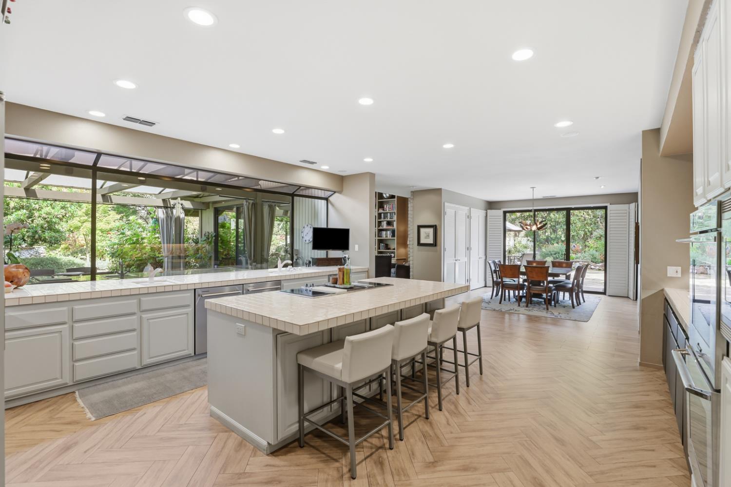 11575 Splitrock Court