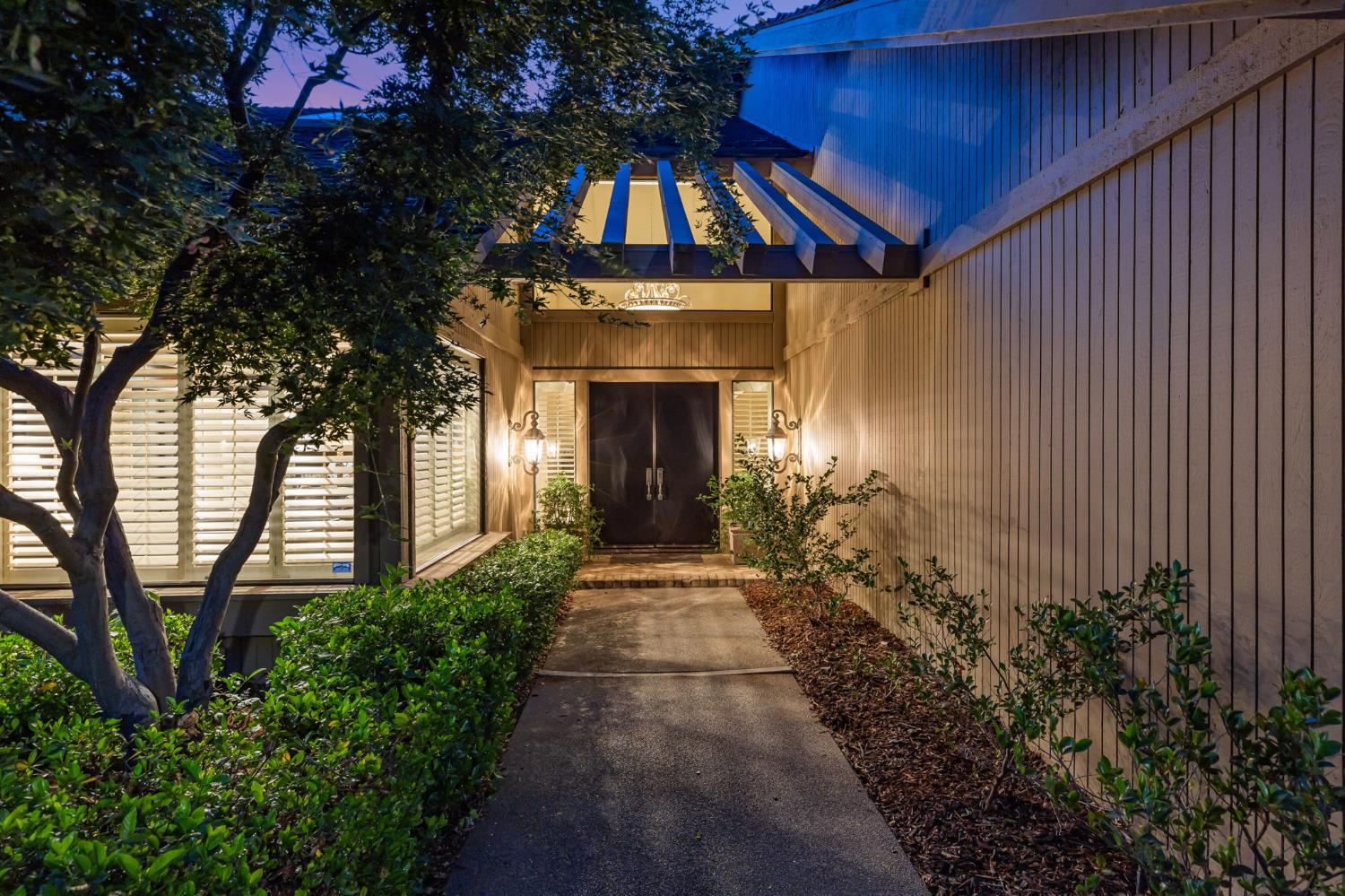 11575 Splitrock Court