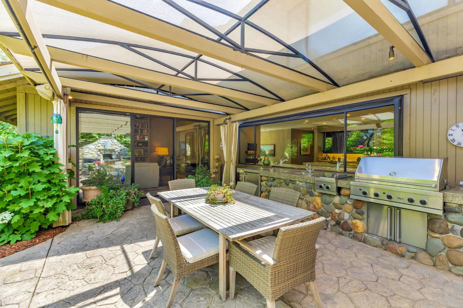 11575 Splitrock Court