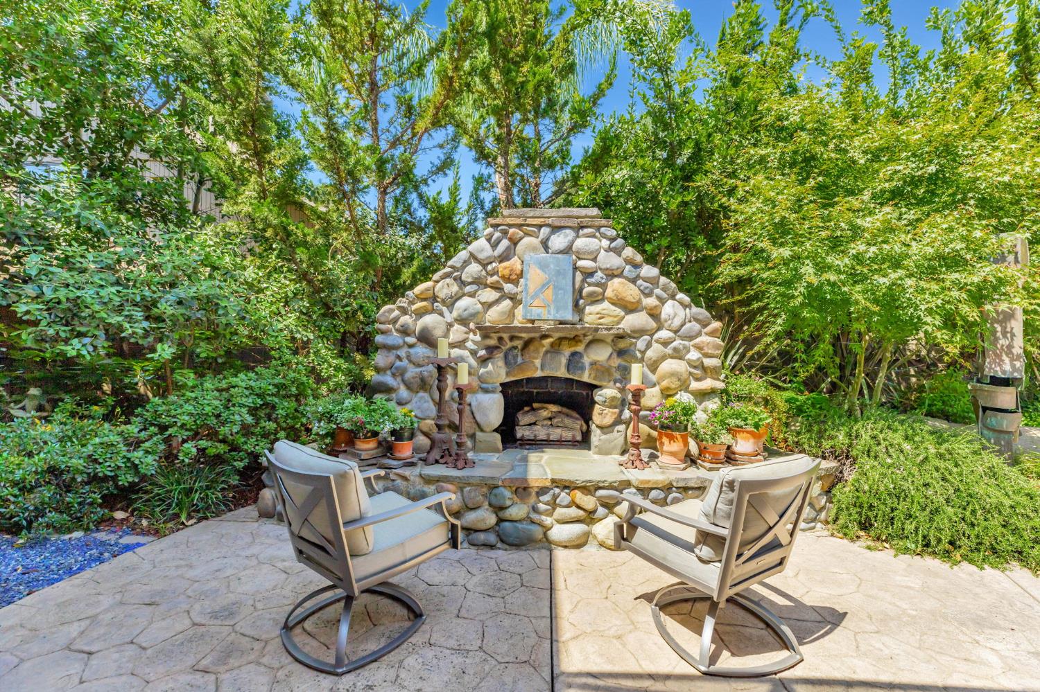 11575 Splitrock Court