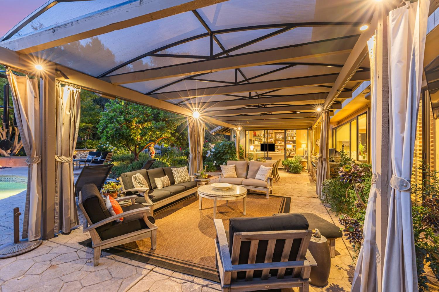 11575 Splitrock Court