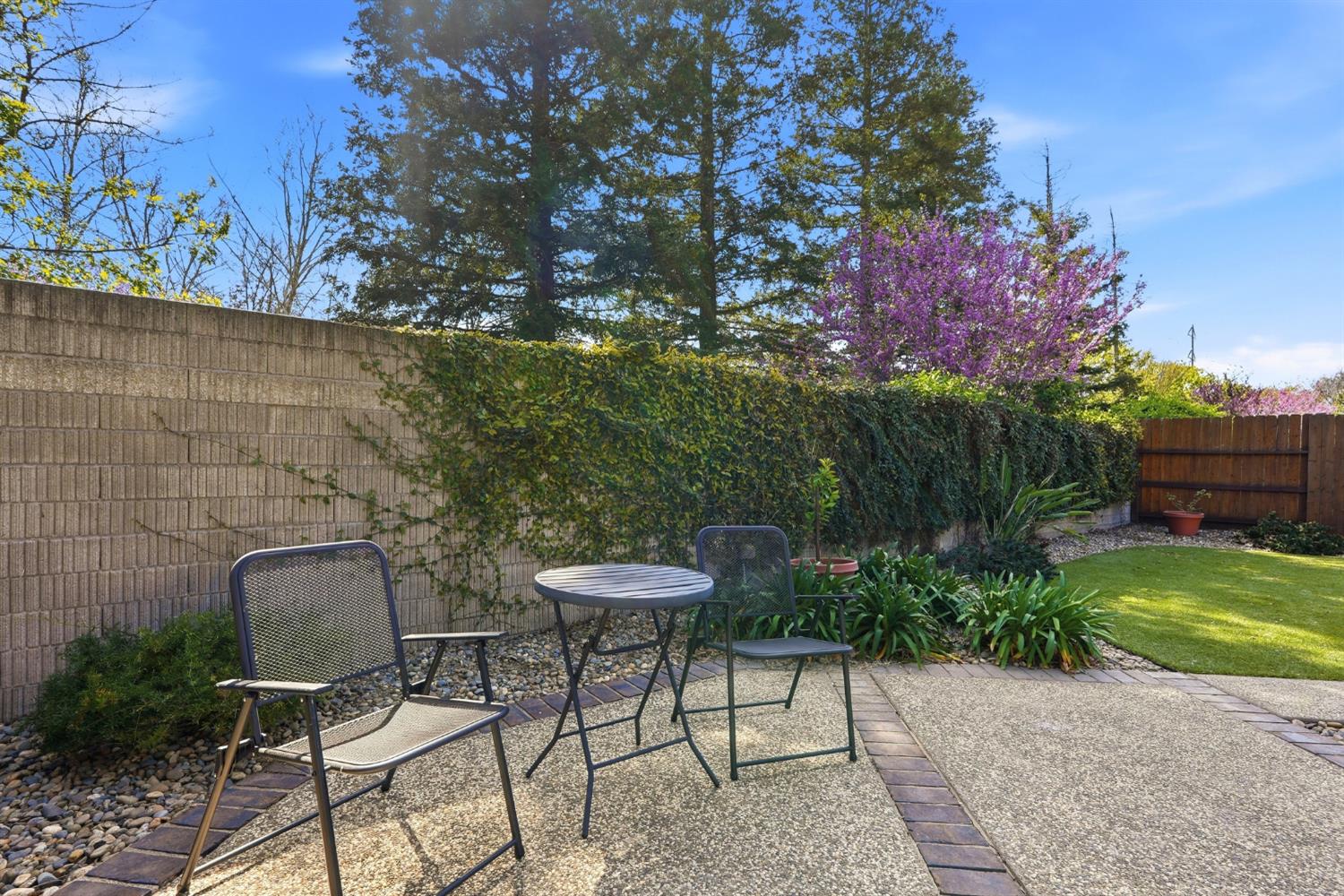 5136 Rosbury Dell Place