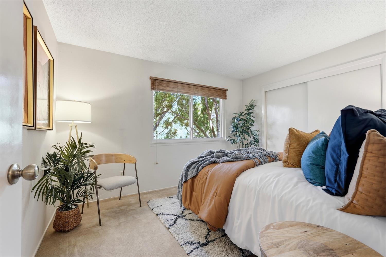 5800 Shelldrake Court