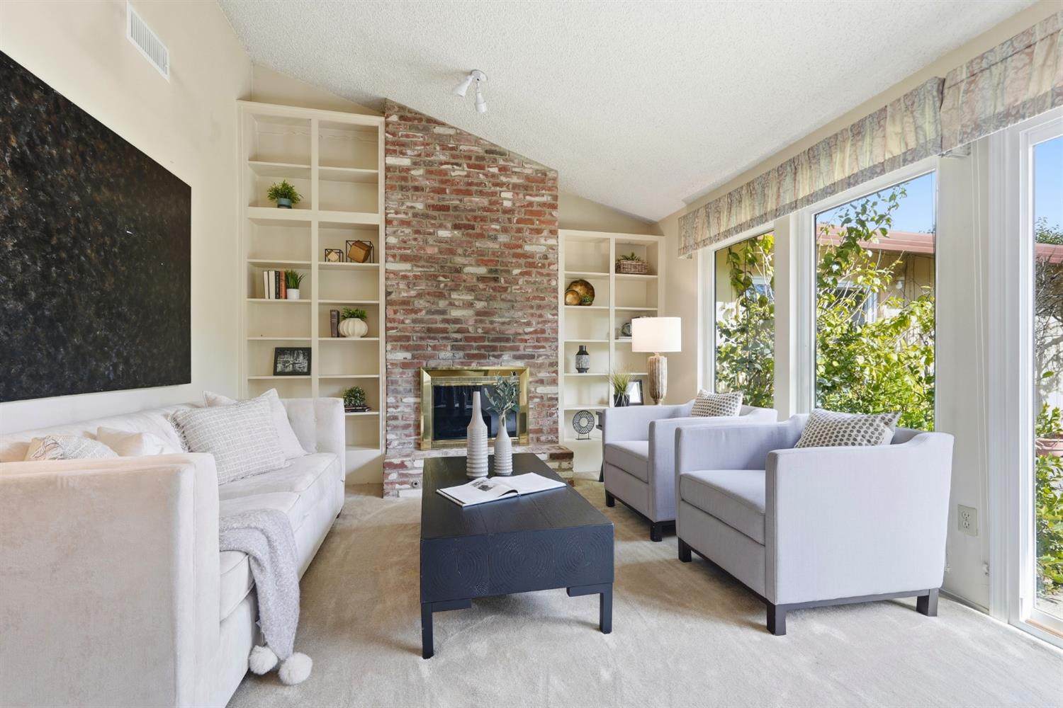 5800 Shelldrake Court