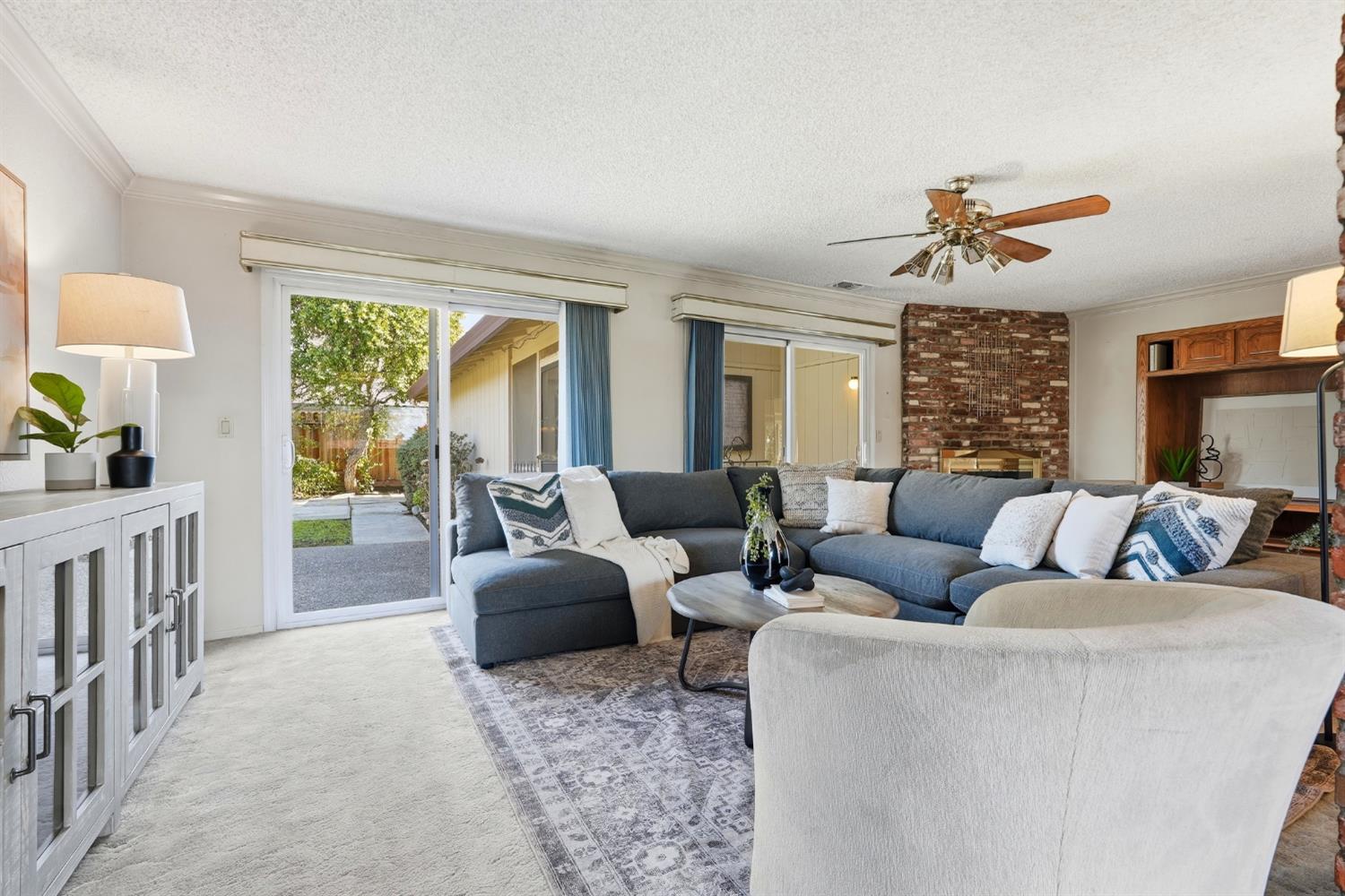 5800 Shelldrake Court