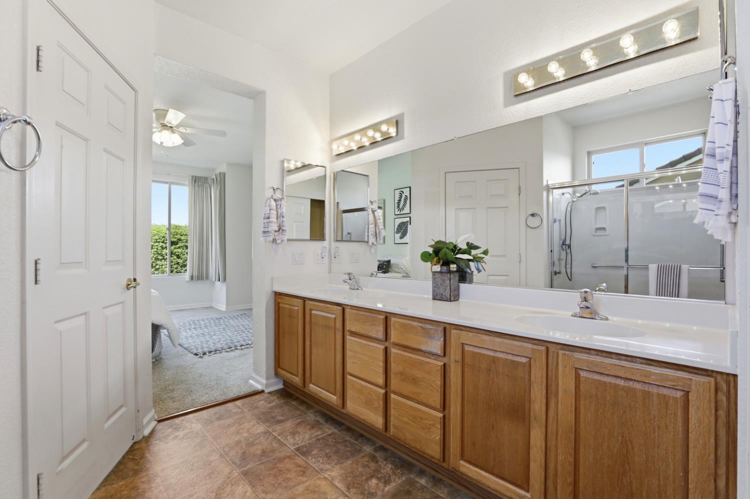 1160 Greenwood Court