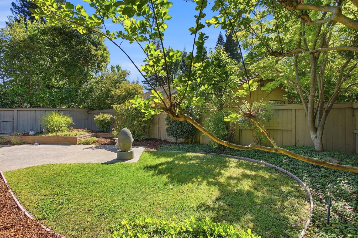 11598 Sutters Mill Circle