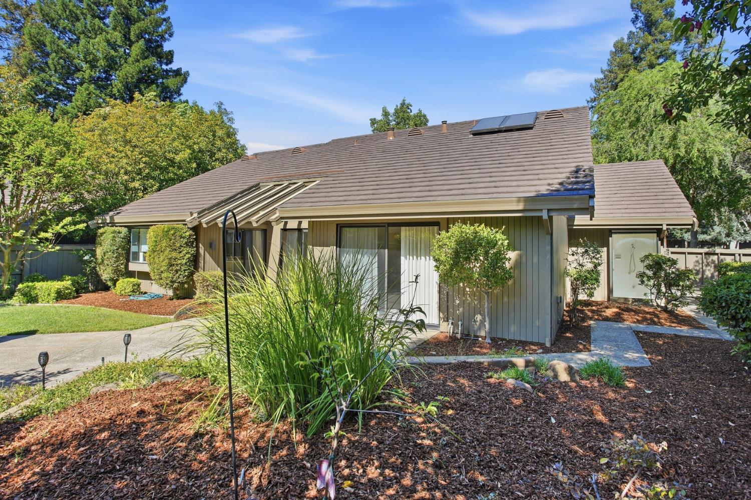 11598 Sutters Mill Circle