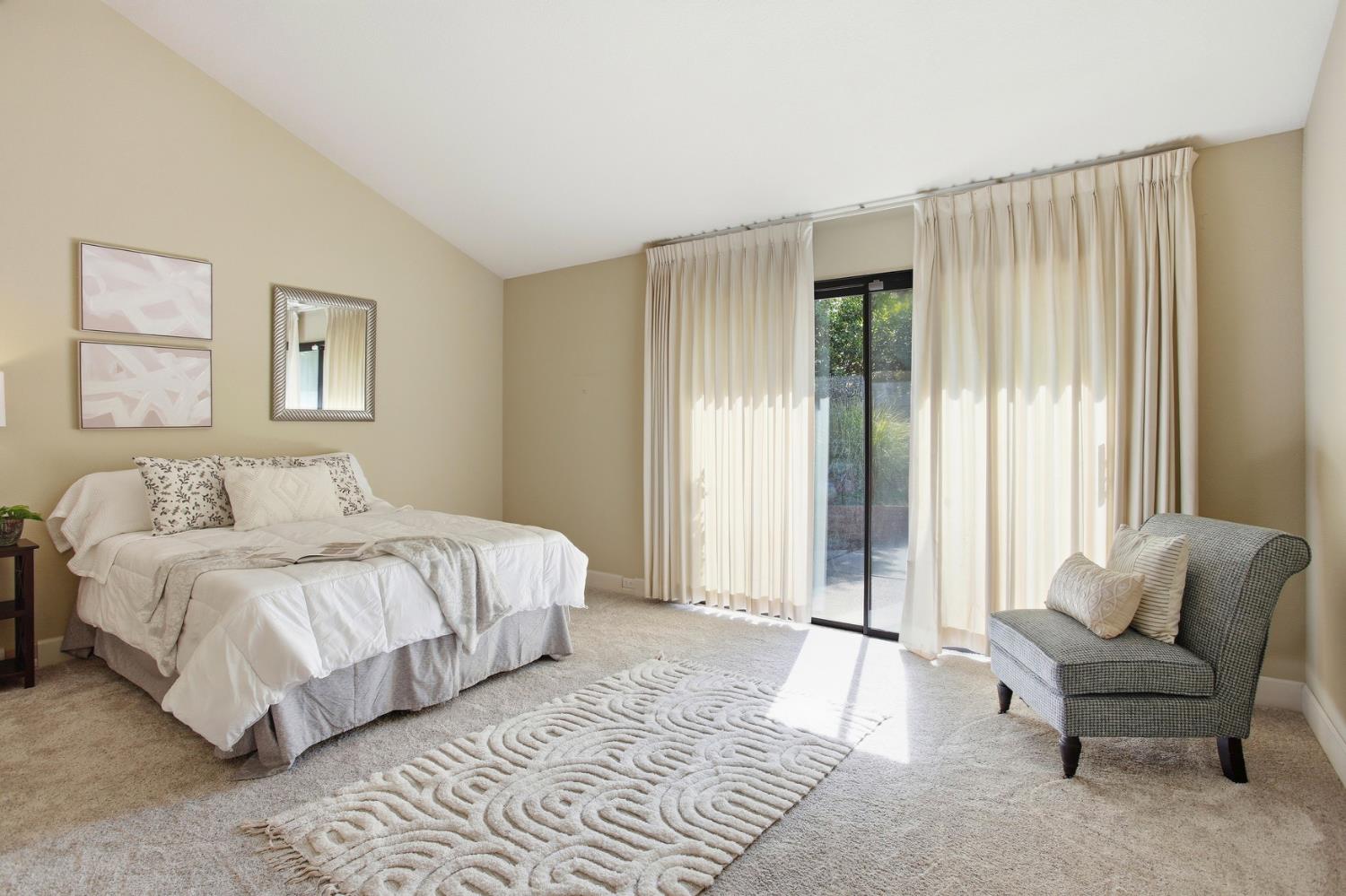 11598 Sutters Mill Circle