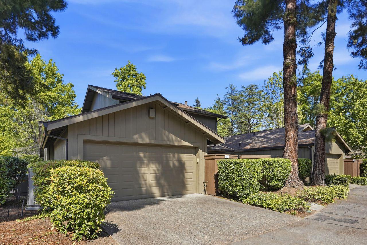 317 E Ranch Road