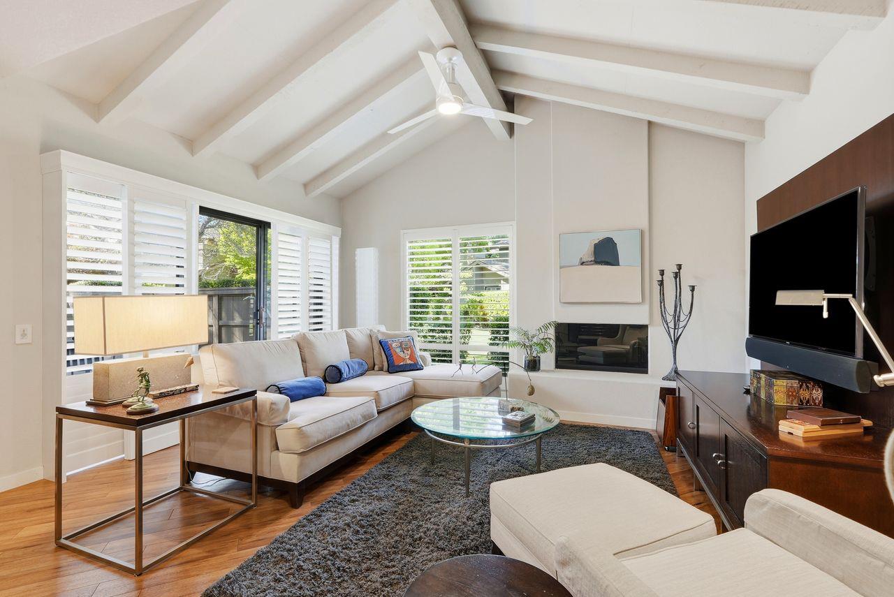 317 E Ranch Road