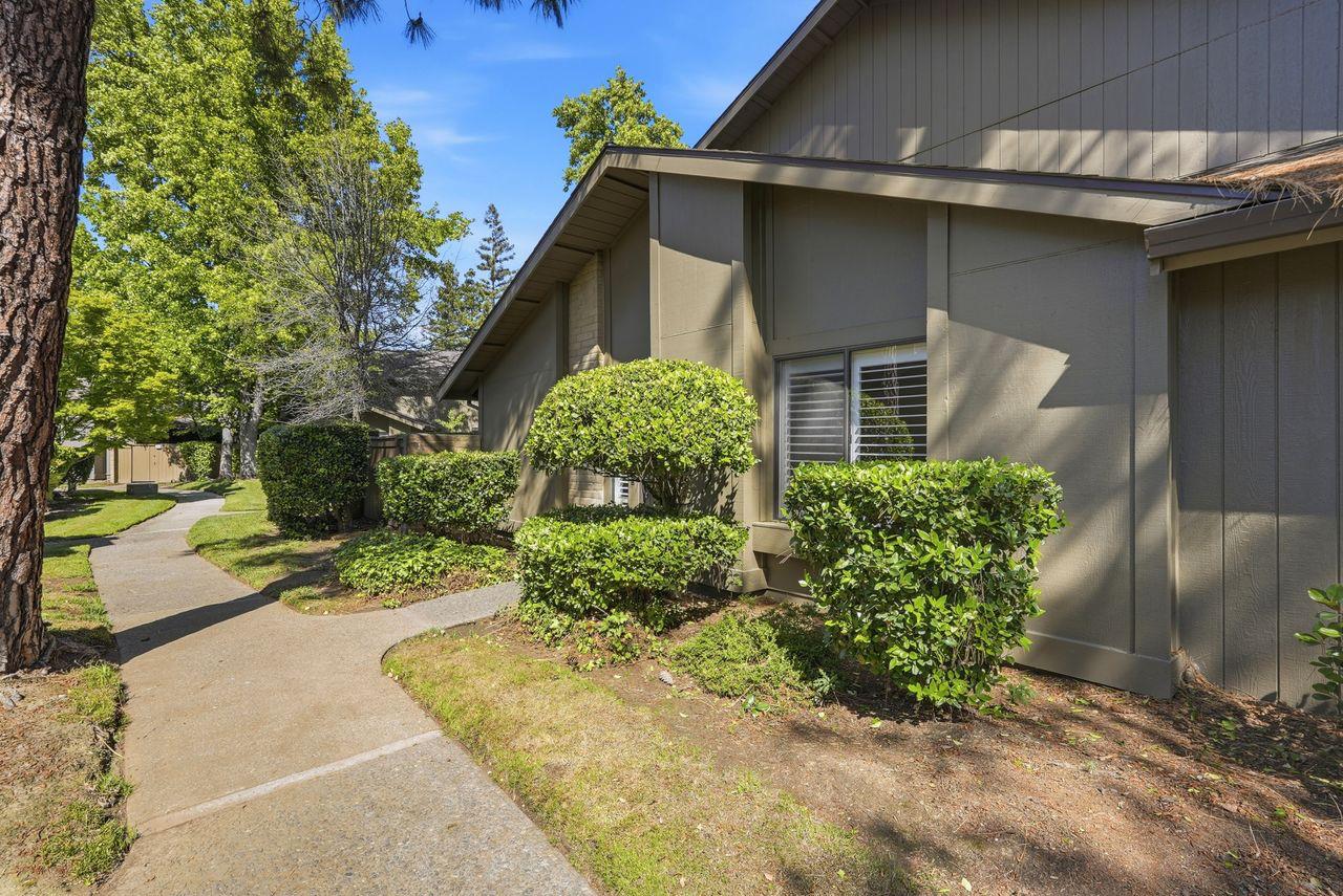 317 E Ranch Road