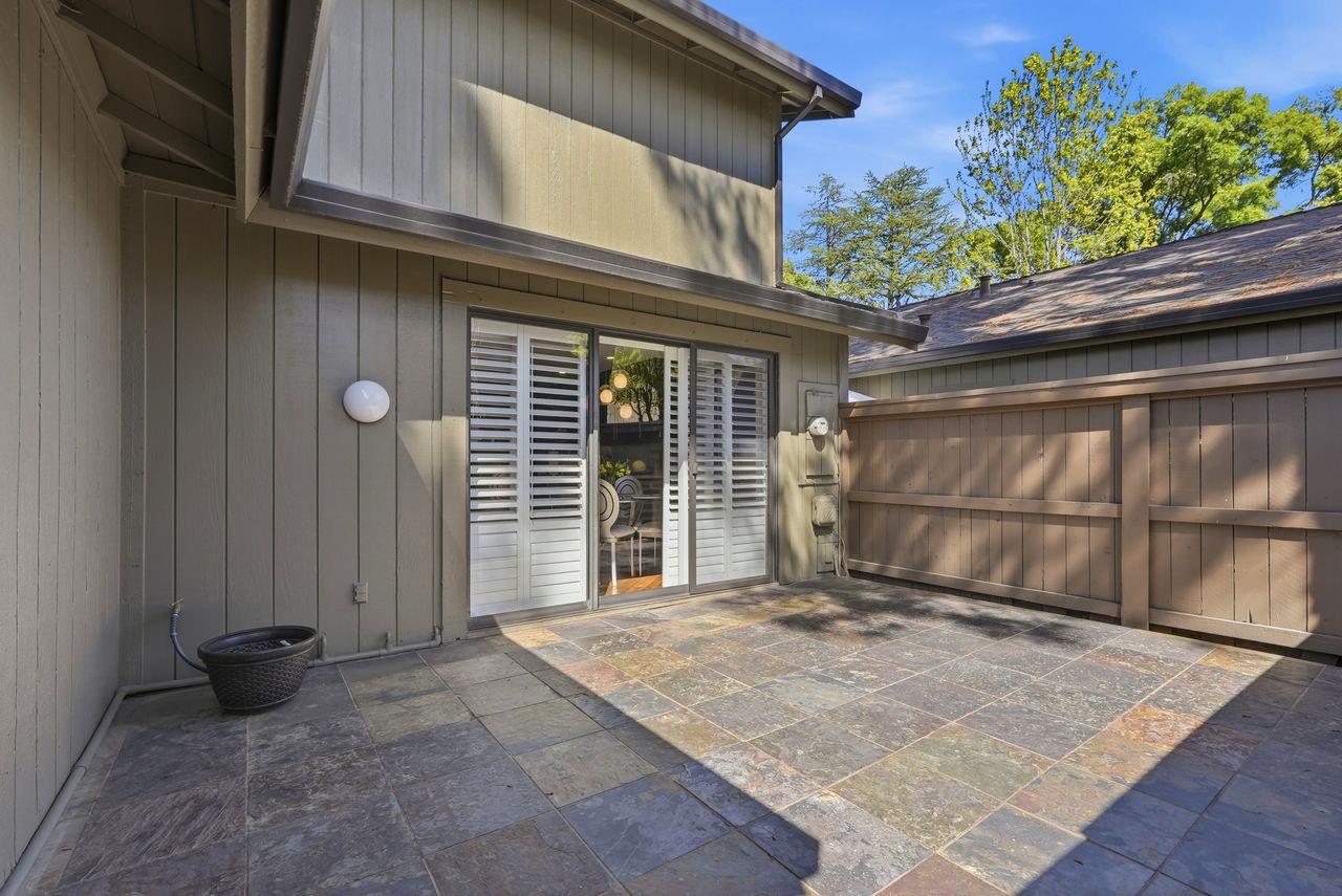 317 E Ranch Road