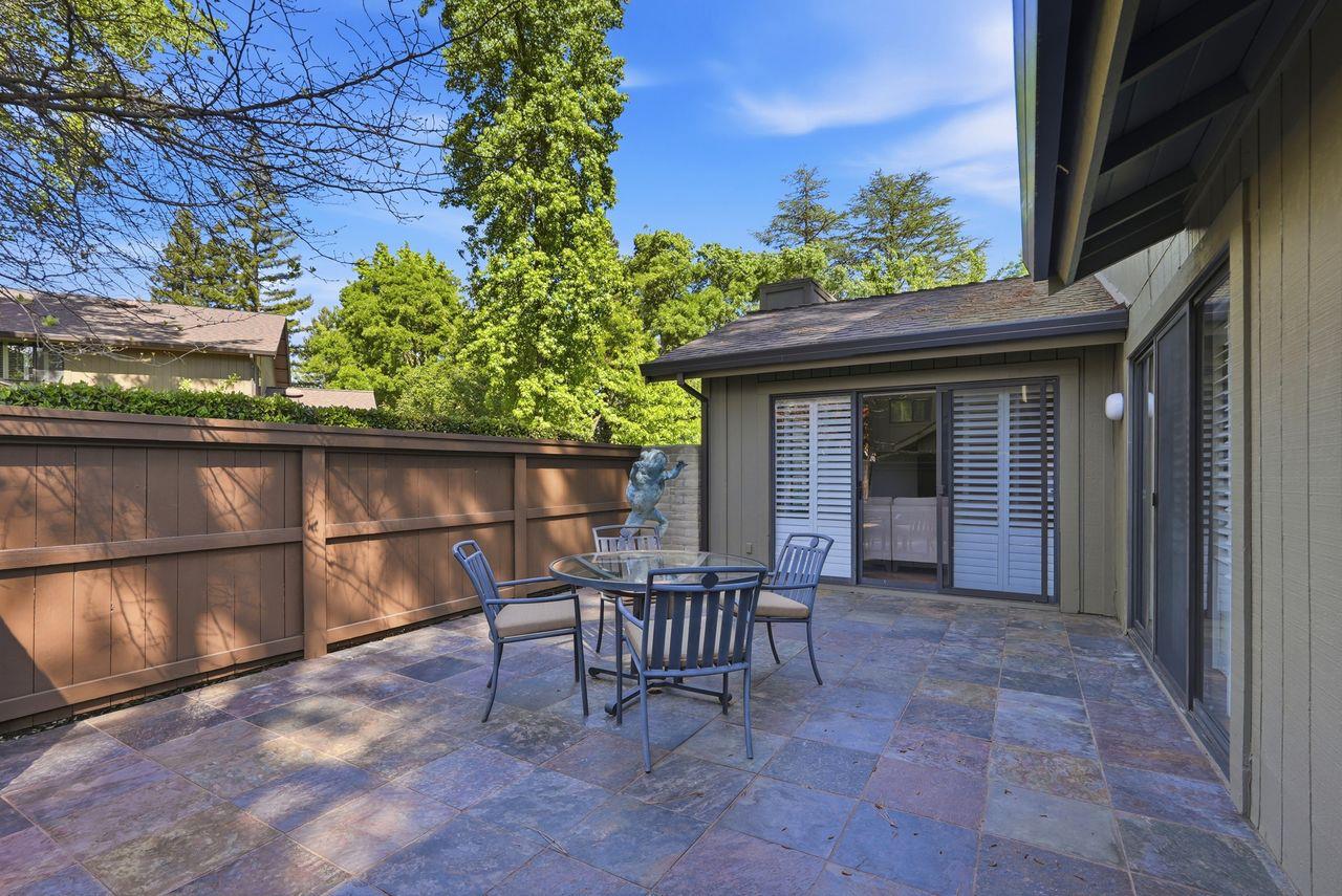 317 E Ranch Road