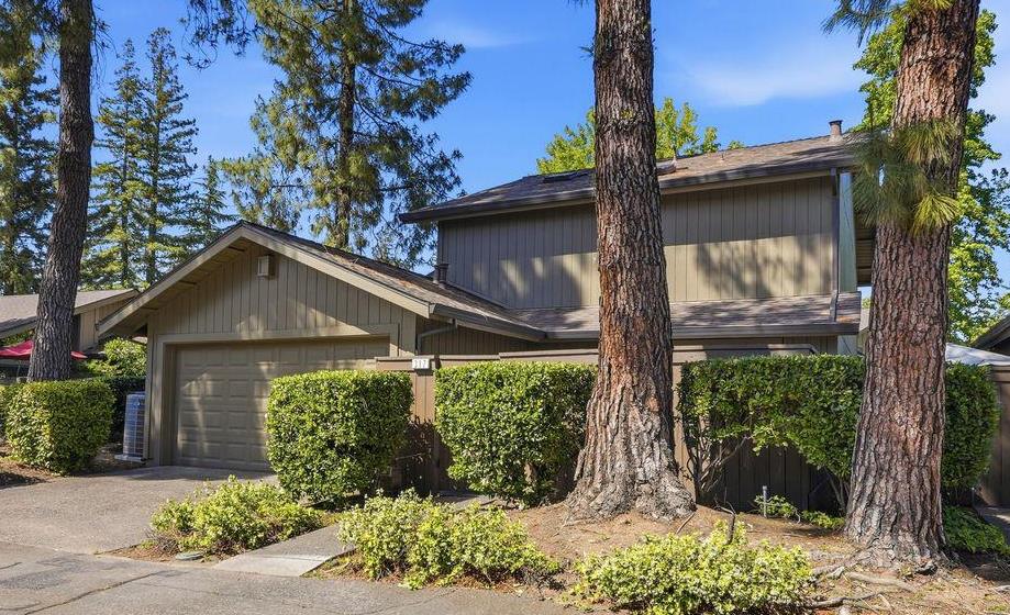 317 E Ranch Road