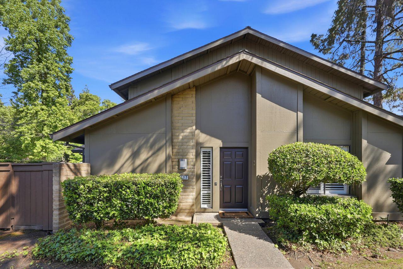 317 E Ranch Road