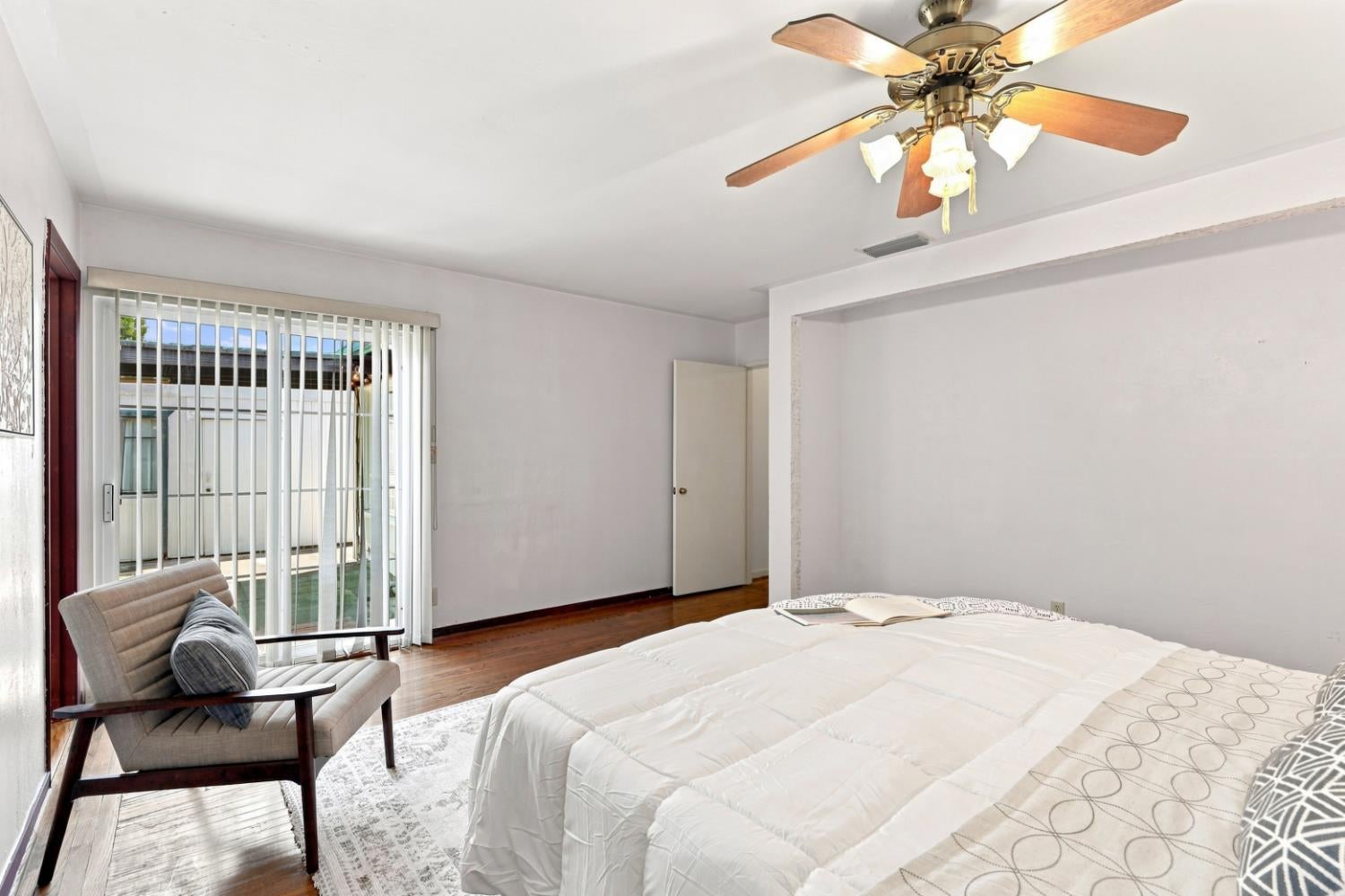 3431 Kentfield Drive