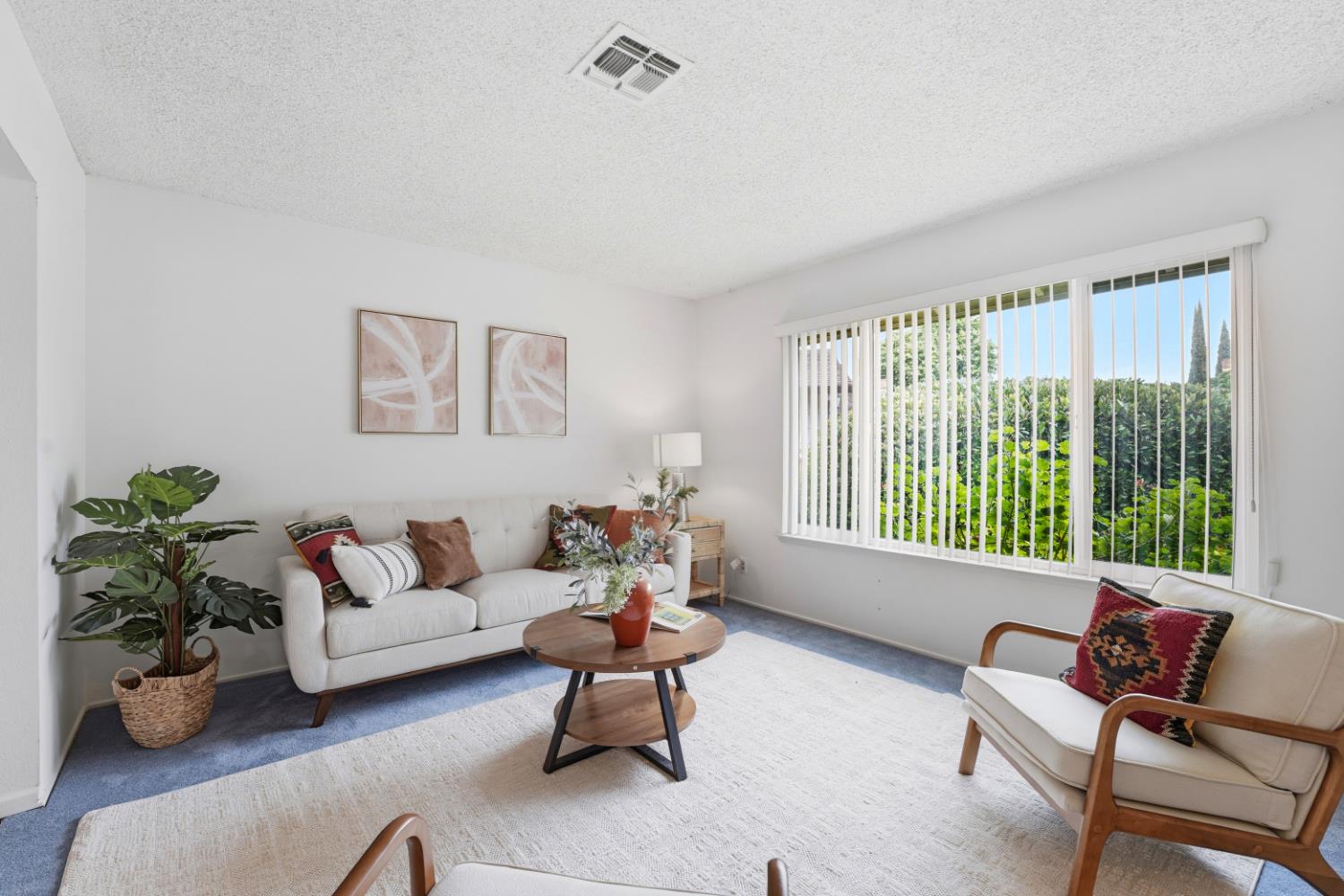106 Lido Circle